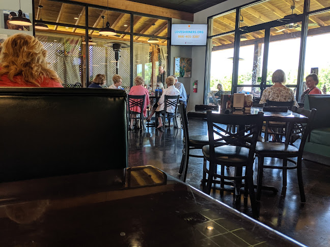 Comentarii opinii despre Fairfield Market & Cafe