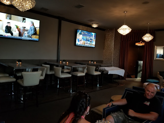 Comentarii opinii despre Greensleeves Lounge