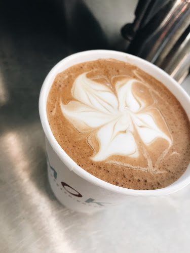 Comentarii opinii despre MOKA Drive Thru Coffee