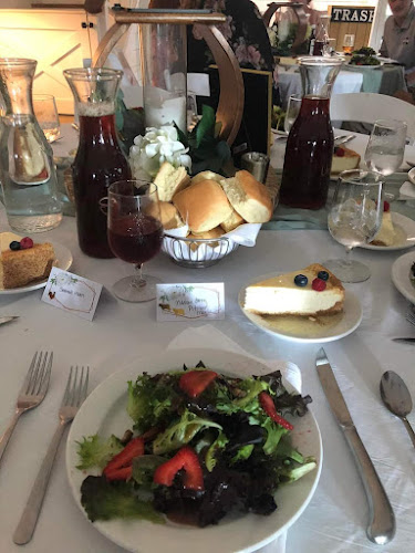 2458 Old West Point Rd, Starkville, MS 39759