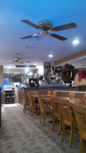 Opinii despre Companions Take Out în Revere - Hospitality and gastronomy