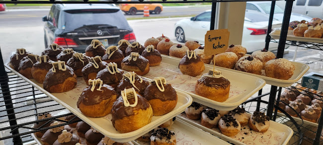 Breads & Co. - Hospitality and gastronomy