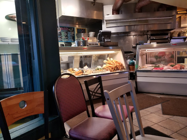 Paula's On Main Open Times