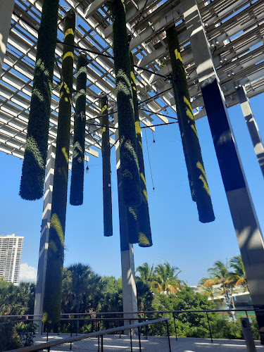 1103 Biscayne Blvd, Miami, FL 33132, United States