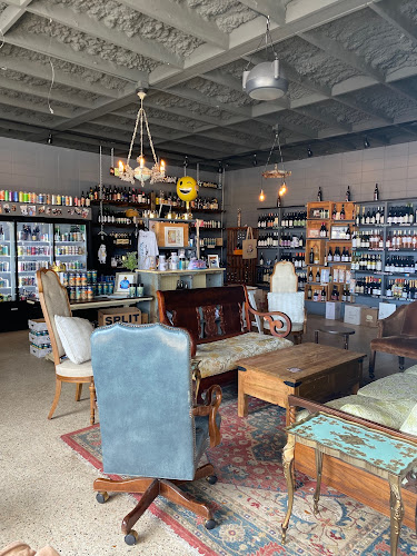 Hawthorne Bottle Shoppe - St. Petersburg