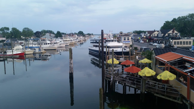 23 Woodcleft Ave, Freeport, NY 11520, United States