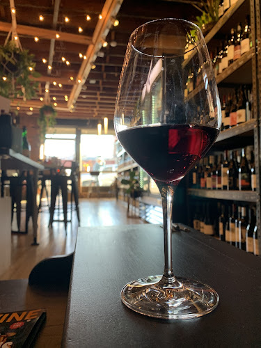 Comentarii opinii despre Gist Wine Shop