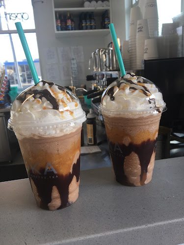 Opinii despre MOKA Drive Thru Coffee în North Aurora - Hospitality and gastronomy