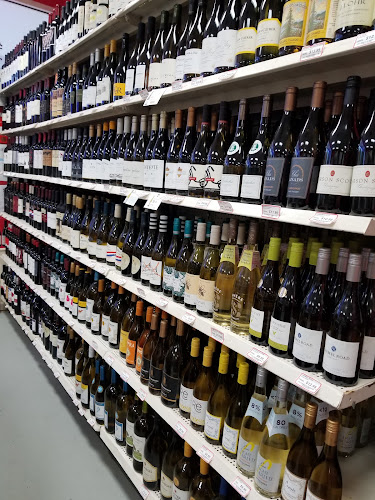 28 b Fenn Rd, Newington, CT 06111, United States