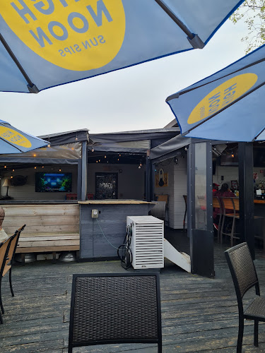 Comentarii opinii despre Republic Social House