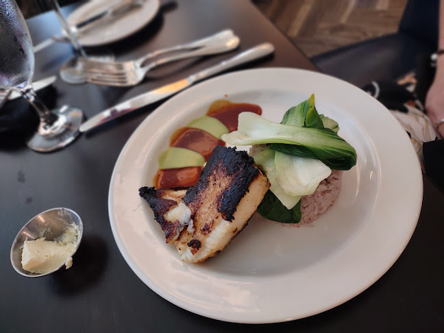 Real Seafood Company - Grand Rapids