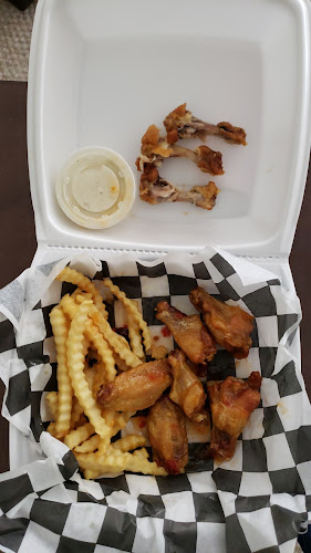 Woodchucks Bar & Grill