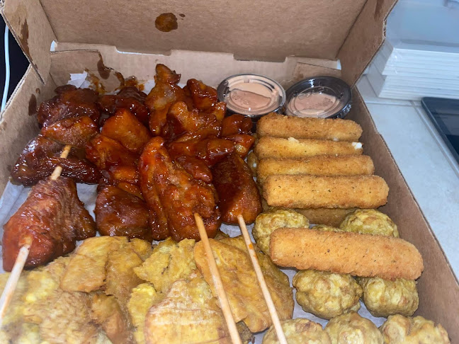 Los Muñaños Latin Cuisine - Holyoke