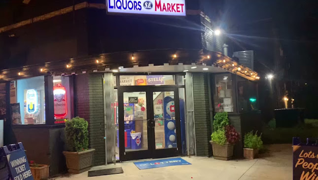 Opinii despre S.E. Liquors Market în Washington - Hospitality and gastronomy