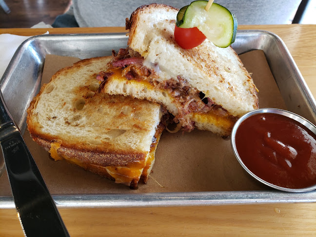 Dallas Grilled Cheese Co. (Mockingbird Station) - Hospitality and gastronomy