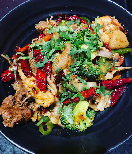 Comentarii opinii despre KOI ASIAN BISTRO & Sushi