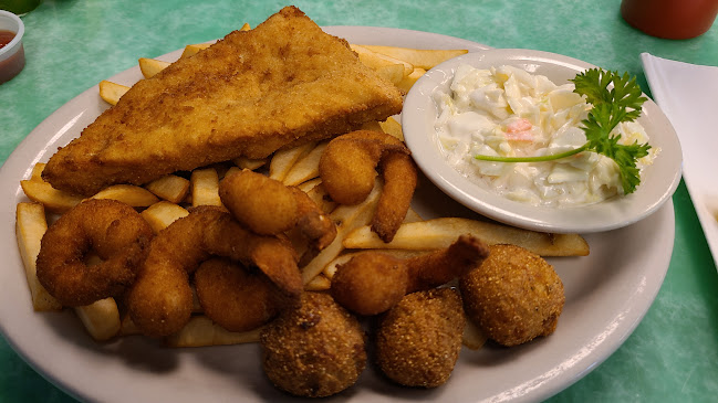 The Lighthouse Seafood - San Antonio