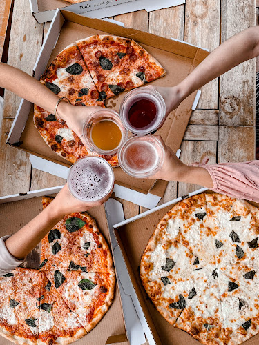 Opinii despre LightHaus Beer Garden în Tampa - Hospitality and gastronomy