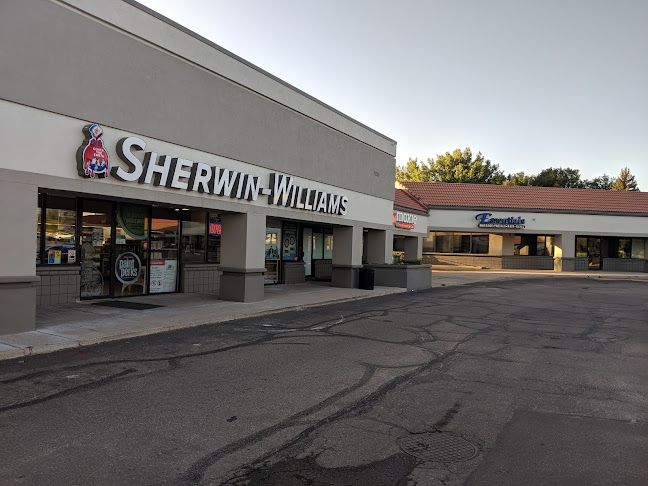 Trading Post Liquors Inc