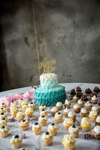 Simply Caketastic - Hospitality and gastronomy