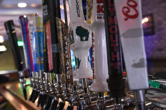 Vreeke's Tavern - Hospitality and gastronomy