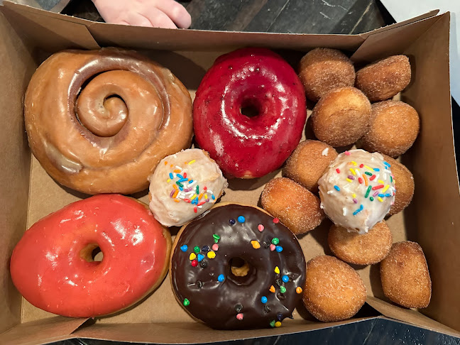 Destination Donuts - Columbus