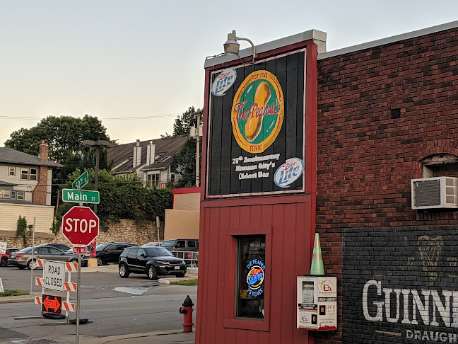 Peanut on Main - Hospitality and gastronomy