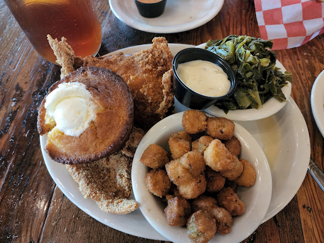 loloschickenandwaffles.com