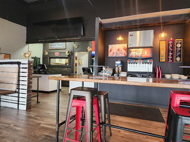 Opinii despre Crooked Feathers Pizza & Wings - O'Fallon în O'Fallon - Hospitality and gastronomy