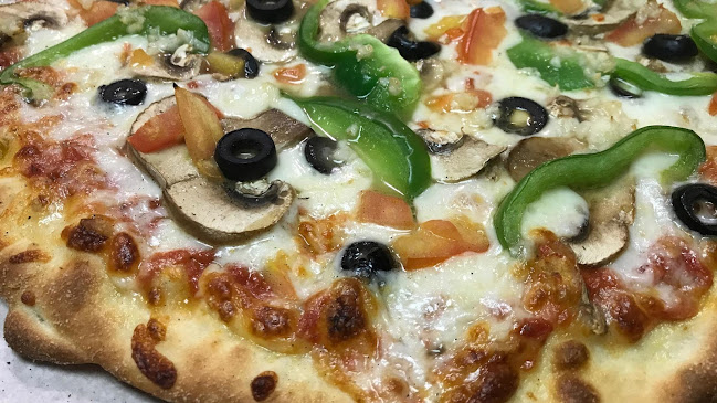 Opinii despre Broadway Pizza & Subs în West Palm Beach - Hospitality and gastronomy