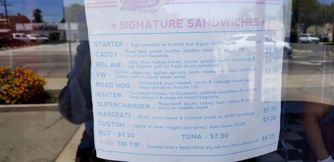 Opinii despre The Bakery Station în Salinas - Hospitality and gastronomy