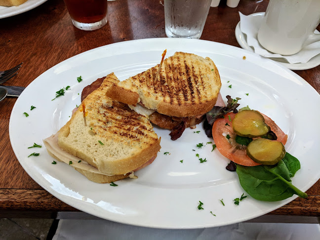 Opinii despre Gardens Restaurant în Burleson - Hospitality and gastronomy