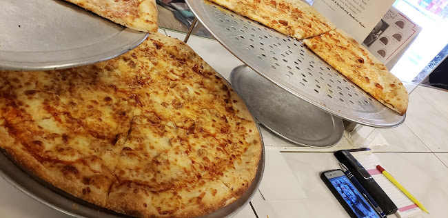 Palermo's Pizza - Hospitality and gastronomy