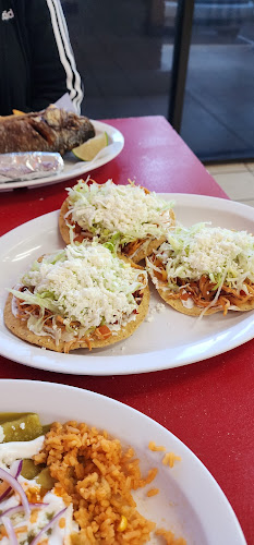 Comentarii opinii despre Camaleon Seafood Restaurant