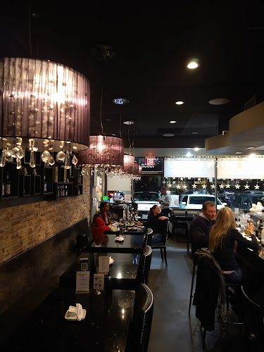 10658 Riverside Dr, North Hollywood, CA 91602, United States