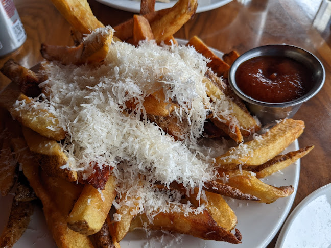 Sycamore Restaurant - Hospitality and gastronomy