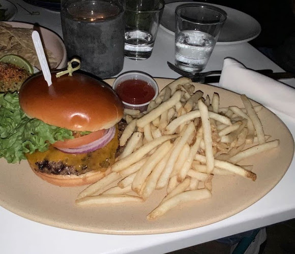 Comentarii opinii despre Lido Bayside