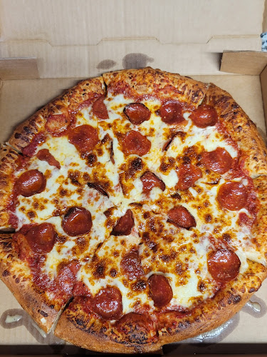 Opinii despre Pizza Plugg în Jurupa Valley - Hospitality and gastronomy