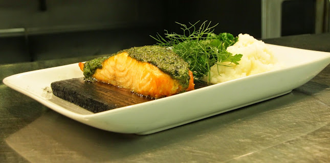 Opinii despre Bistro 7 în Reno - Hospitality and gastronomy