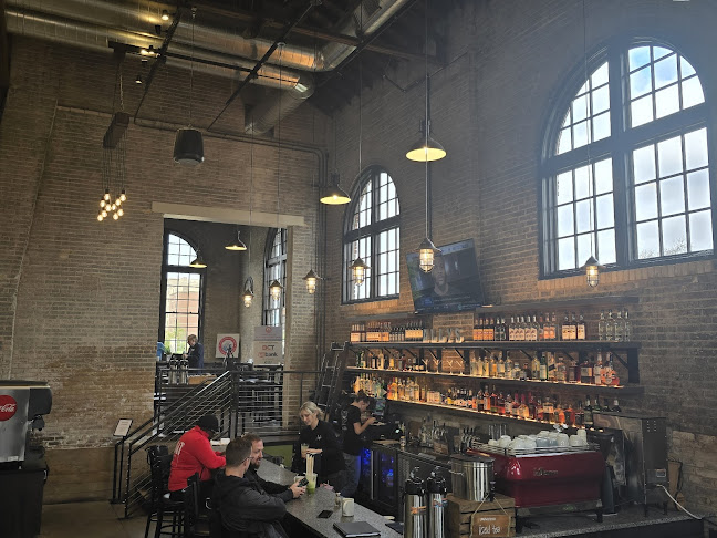 Reviews of Ally's Powerhouse Cafe in Wauwatosa - Hospitality and gastronomy