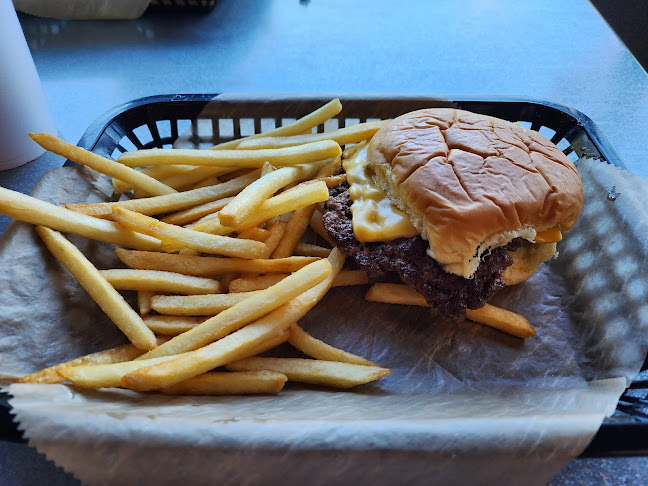 The Craft Burger - Hospitality and gastronomy