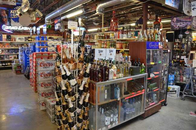 Opinii despre Lost River Liquors în Bowling Green - Hospitality and gastronomy