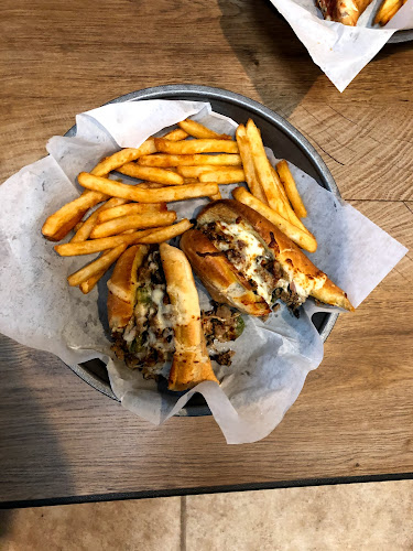 Pharaohs Bar and Hookah - Hospitality and gastronomy