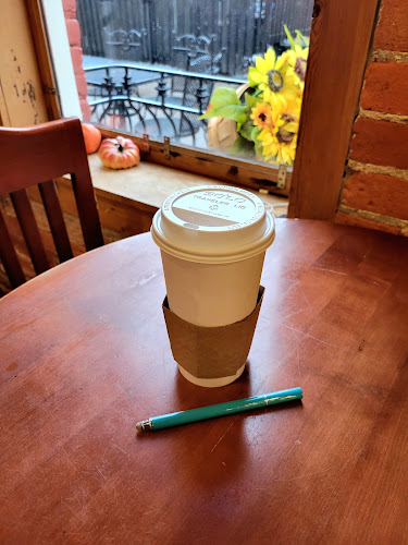 Opinii despre Dead Poet’s Espresso Ltd în Moline - Hospitality and gastronomy