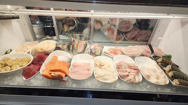 Comments and reviews of Paula's On Main