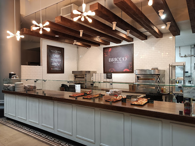 Bricco Pizza Romana - Hospitality and gastronomy