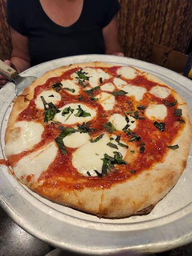 East Side Pizza - Chesapeake