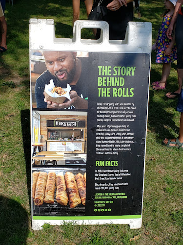 2900 S Shore Dr, Milwaukee, WI 53207, United States