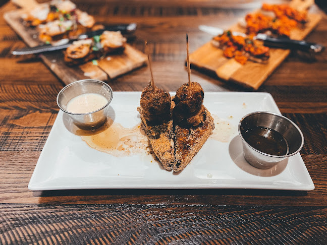 Opinii despre Convivio în Carmel - Hospitality and gastronomy