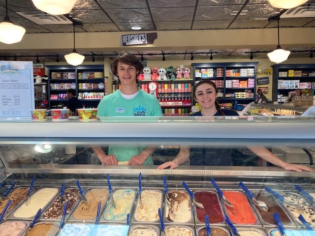 Cravin's Candy Emporium - Meridian